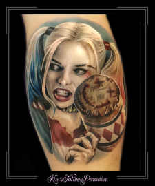 harley-quinn-suicide-squad-vrouw-portret-hamer-kuit-meisje