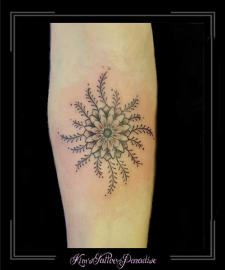 mandala bloem arm