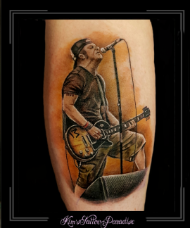 portret tony sly pink rock kuit